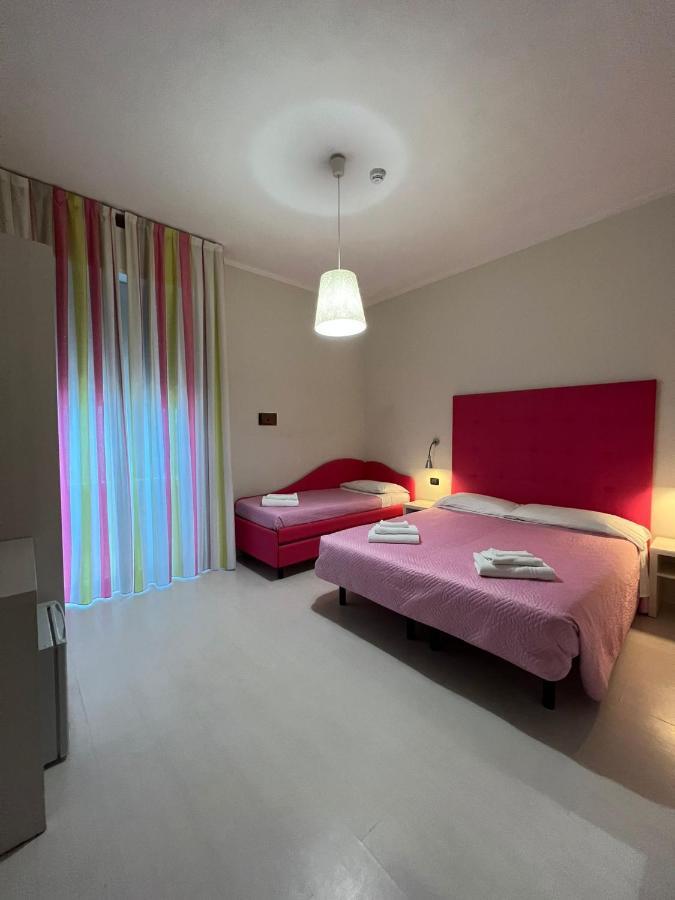 Hotel Leonardo Cesenatico Ngoại thất bức ảnh