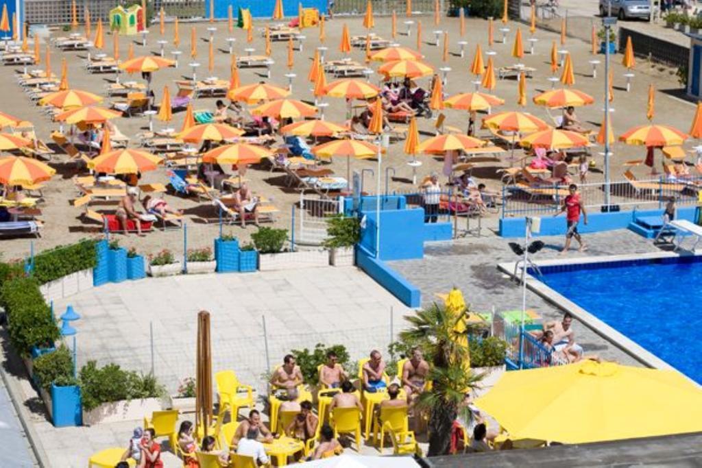 Hotel Leonardo Cesenatico Ngoại thất bức ảnh