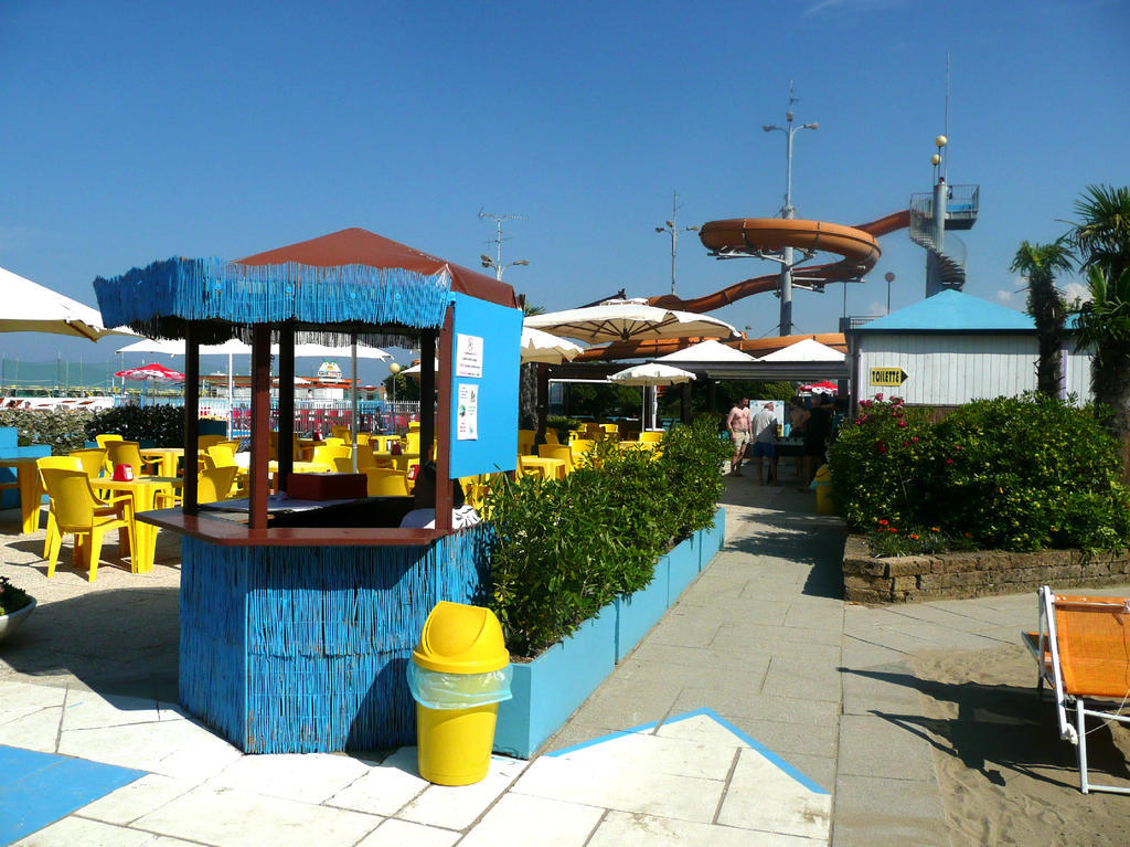Hotel Leonardo Cesenatico Ngoại thất bức ảnh