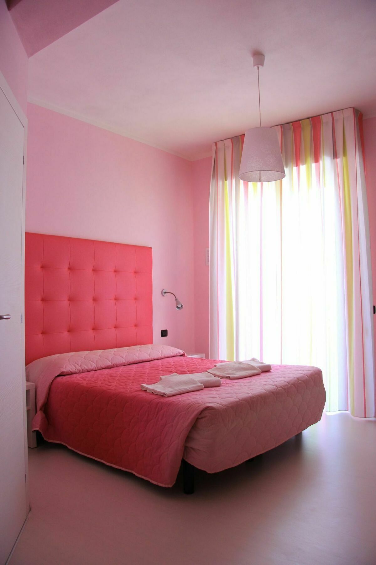 Hotel Leonardo Cesenatico Ngoại thất bức ảnh